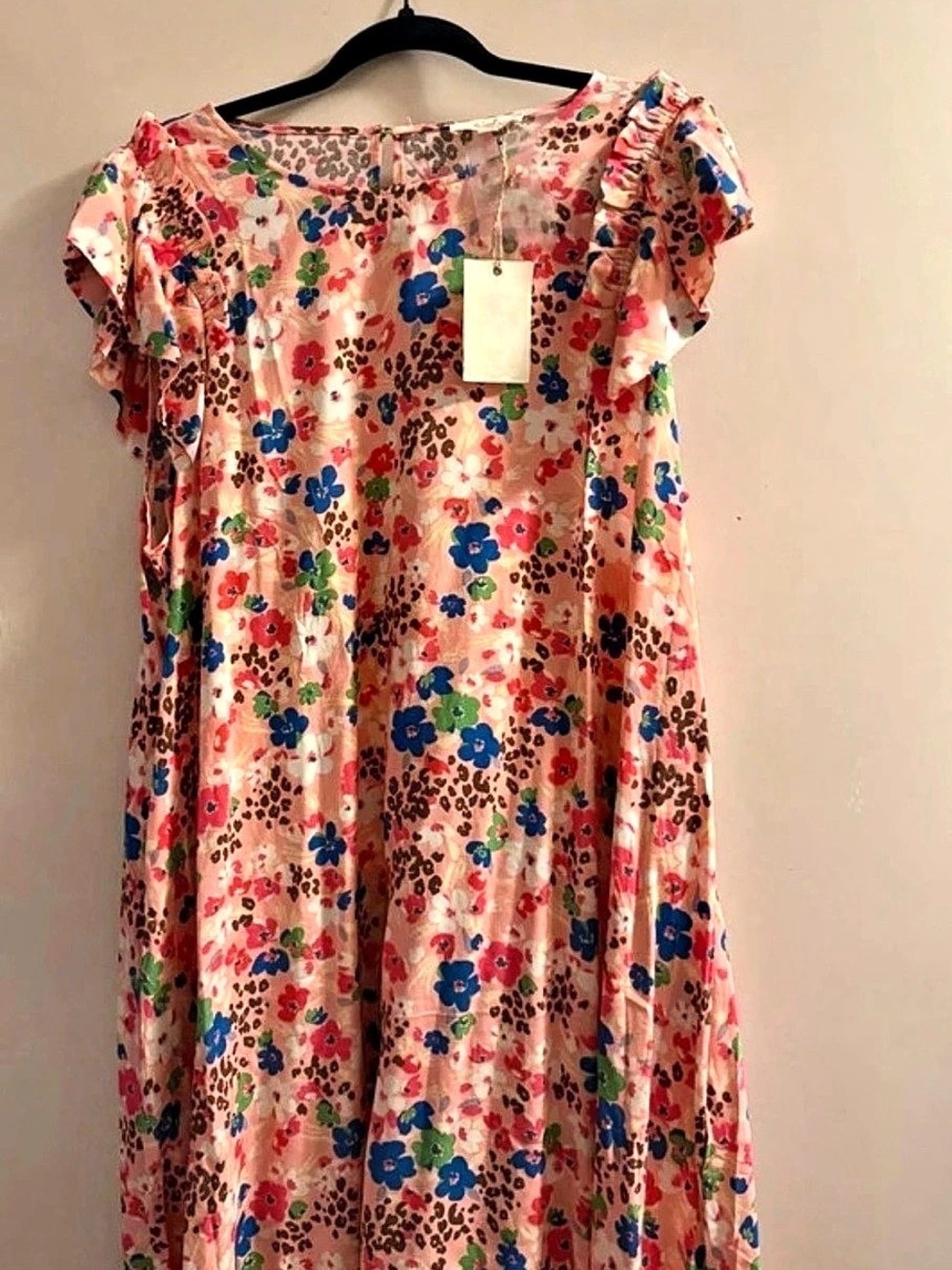 NWT Easel Floral & Leopard Print Dress Size Small